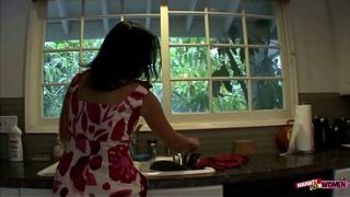 A brunette girl notices the glances this mature woman gives her and offers her sex